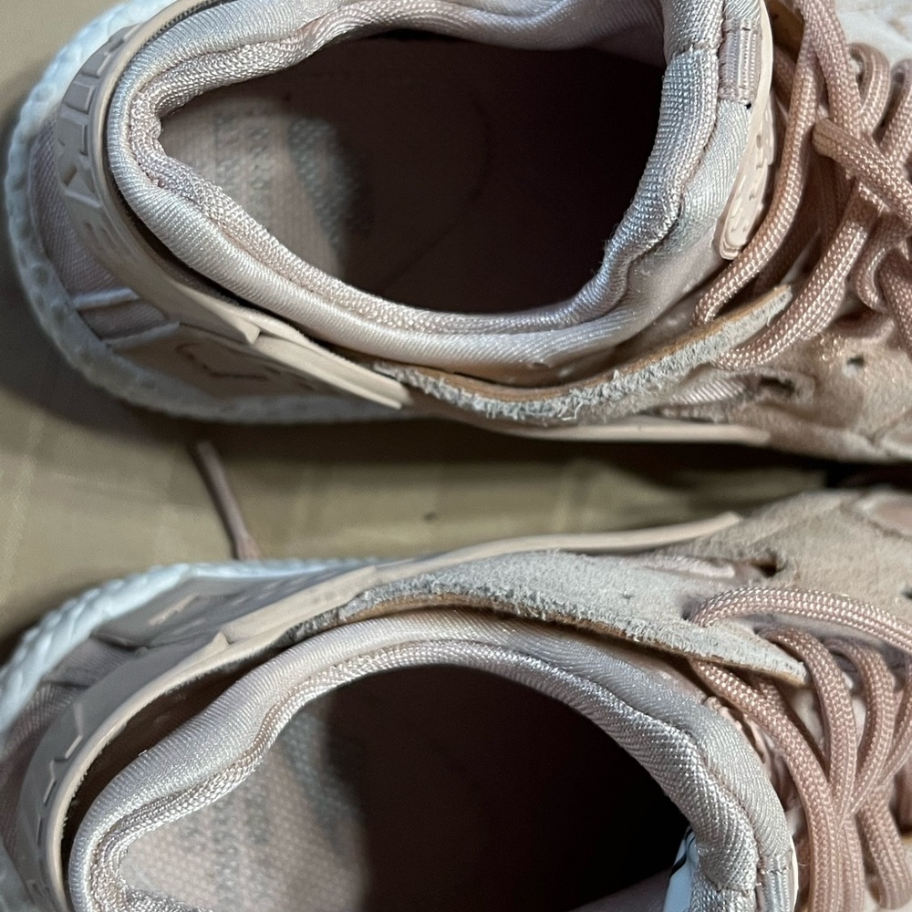 Nike Air Huarache BV1170-200‎ Pink Rose Gold women’s Size 5 EU 35.5 UK 2.5 EUC - Picture 5 of 6